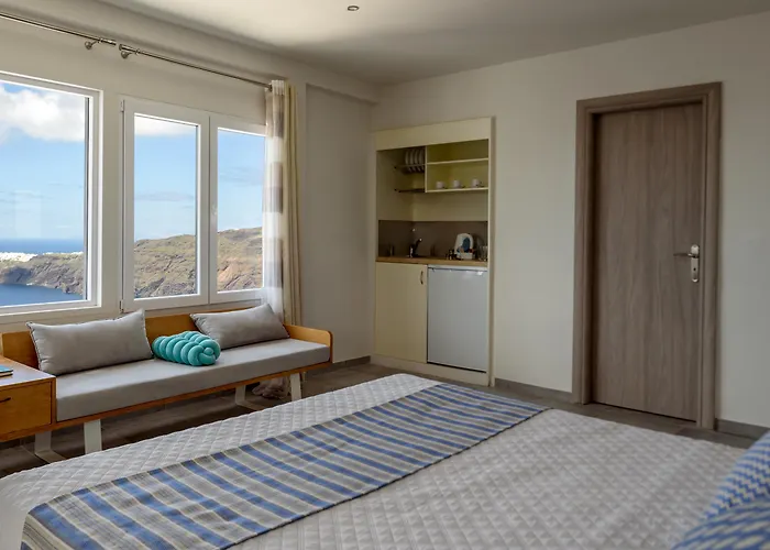 Gizis Exclusive Imerovigli (Santorini)