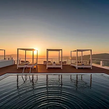 Gizis Exclusive Hotel Imerovigli (Santorini)