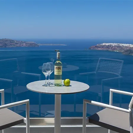 Gizis Exclusive Imerovigli (Santorini)